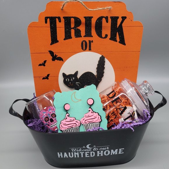 Other - HALLOWEEN GIFT BASKET!!!